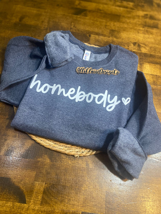 Homebody Script | Cozy Graphic Crew Sweatshirt