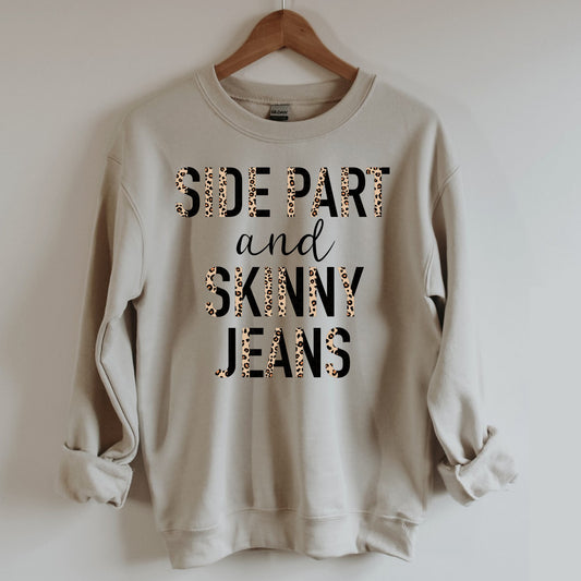 Side Part and Skinny Jeans Sweatshirt