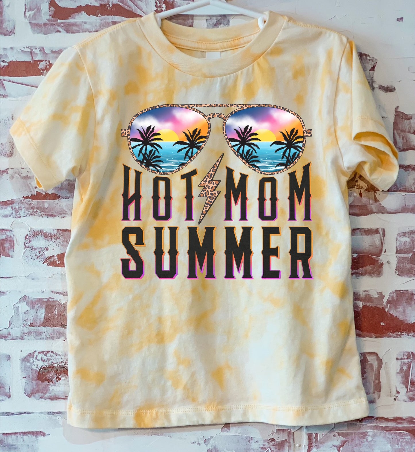 Hot Mom Summer Sunglasses-scrunch bleach